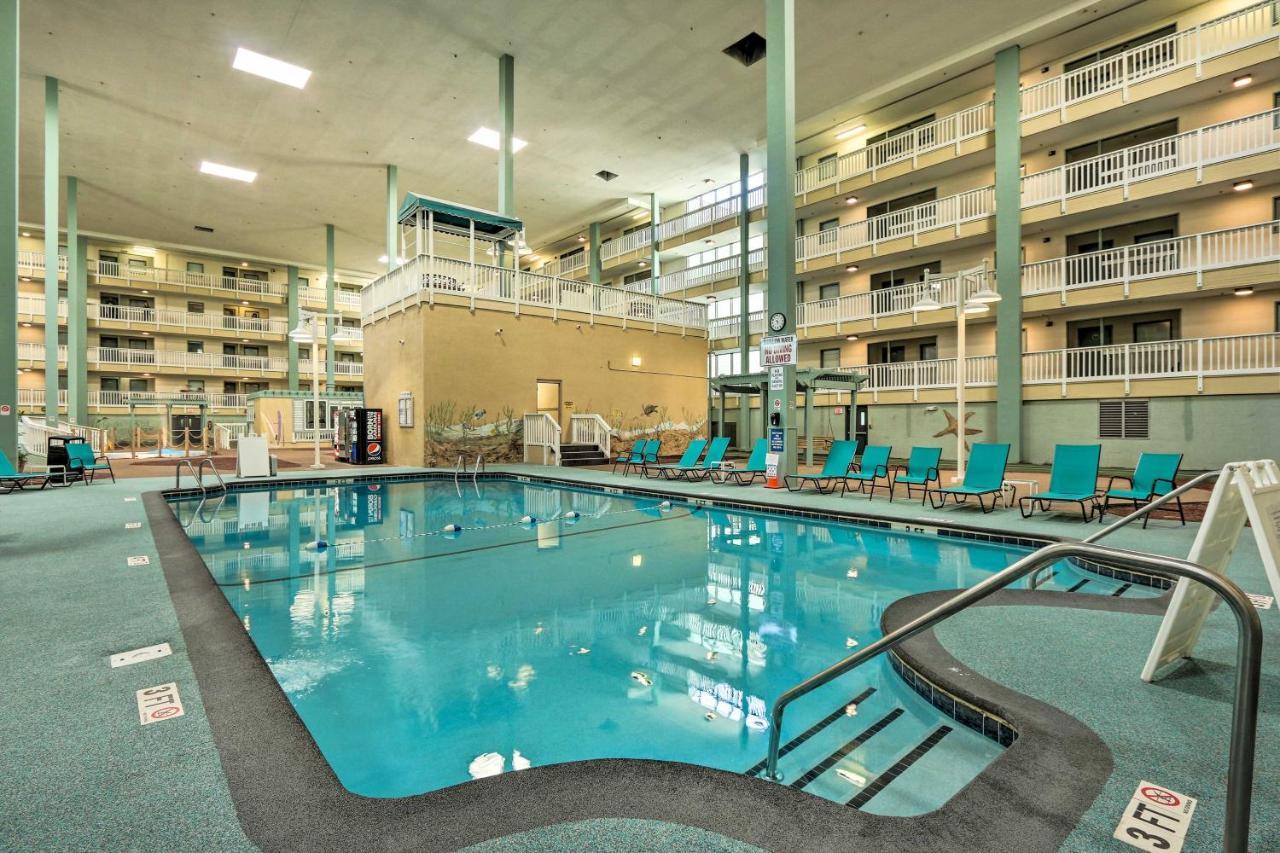Newly Renovated Hilton Head Retreat, Walk To Beach ヒルトンヘッドアイランド エクステリア 写真